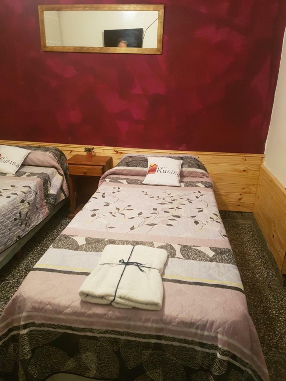 Kusisa Pensión 2*